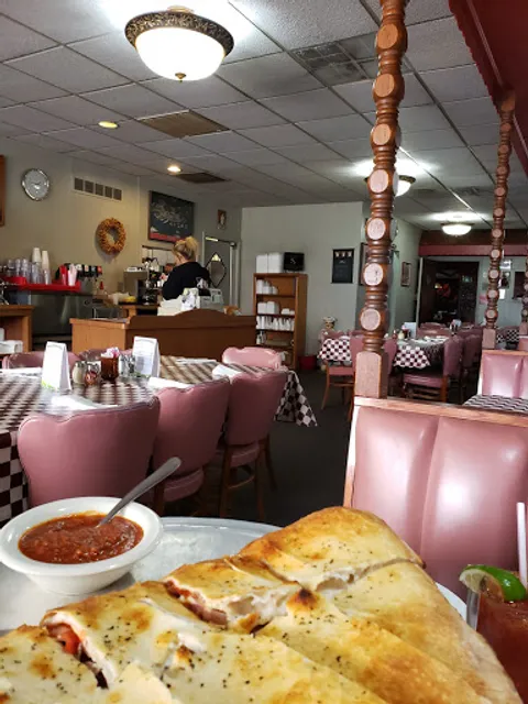 Mario's Restaurant & Pizzeria