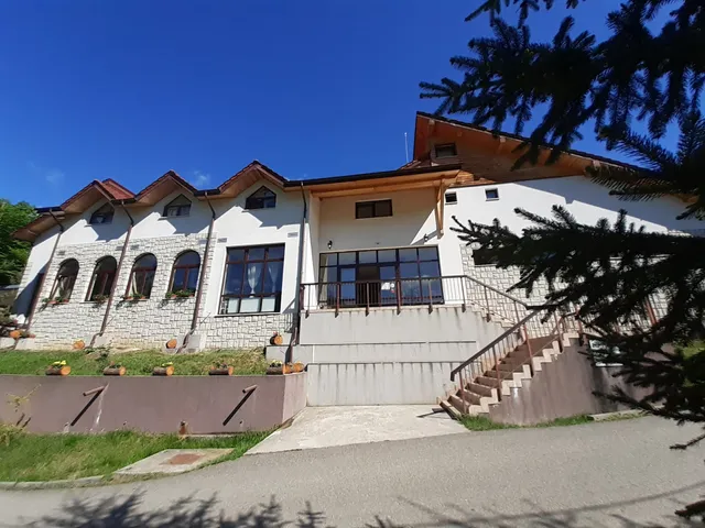 Green Meadow Complex