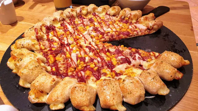 Pizza Hut