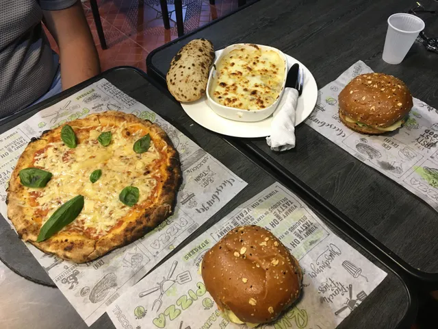 Autentica restaurant