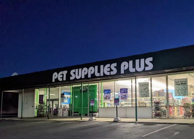 Pet Supplies Plus Whitehall