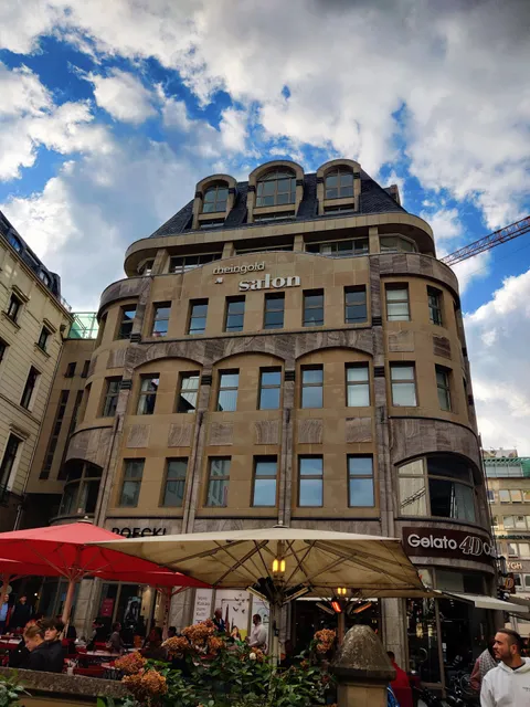 Central Cologne International