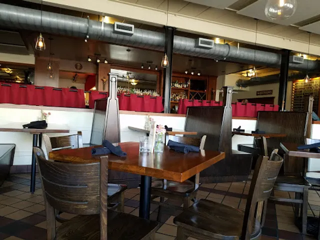 Lake & Irving Restaurant & Bar