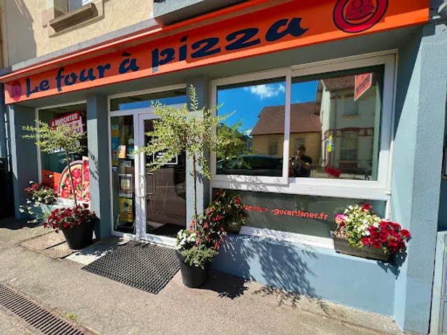 Le Four à Pizza