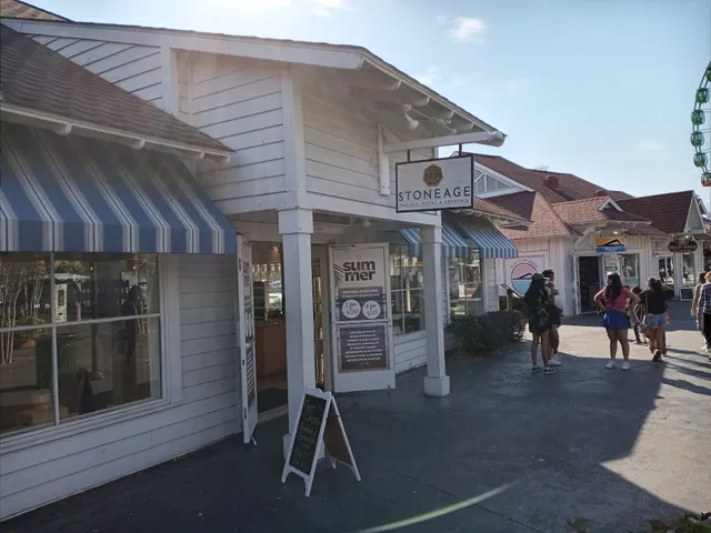 Stoneage Natural Rocks & Crystals