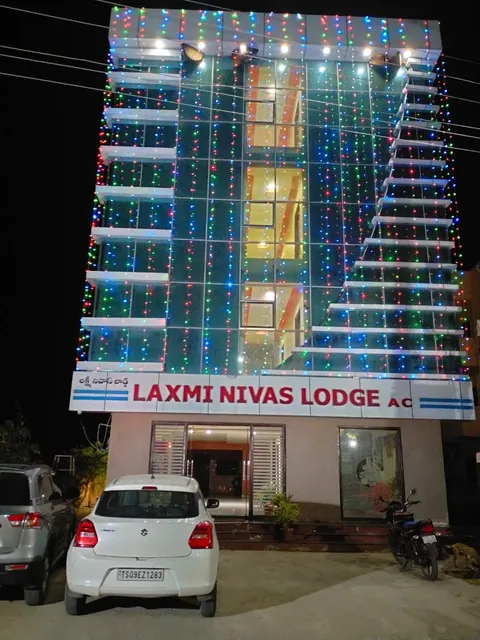 LAXMINIVAS LODGE BASARA
