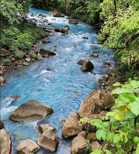 Rio Celeste Free Pool