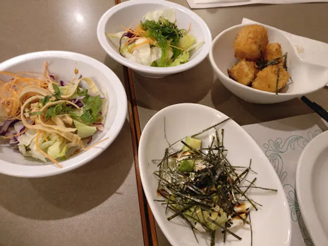 OPLANTE Vegan Sushi & Wok Végétalien Montreal (x Yuan)