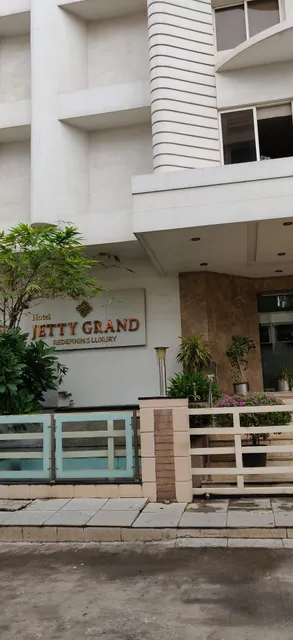 Hotel O Parnasala Princely