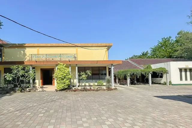 RedDoorz near Exit Toll Kalijati Subang