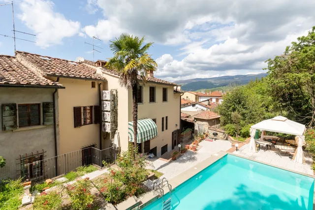 Palazzo Deca MANCINI