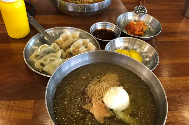 북촌손만두 현대시티아울렛점