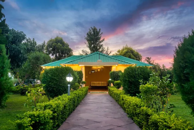 Tusk And Roar Resort