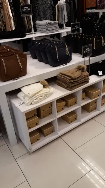 Michael Kors Outlet