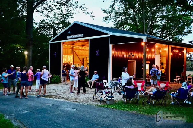Historic Beechmont Farm