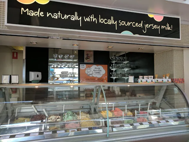 Mooz Gelato & Juice Bar