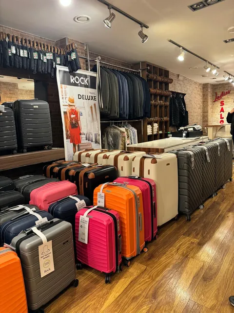 Luggage shop aldgate