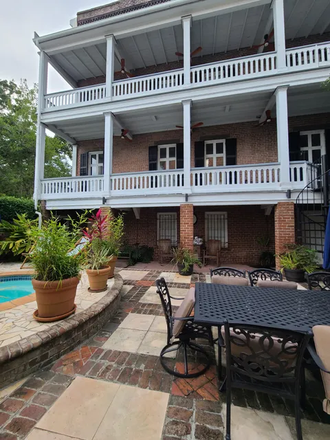 ​Hamilton House Estate