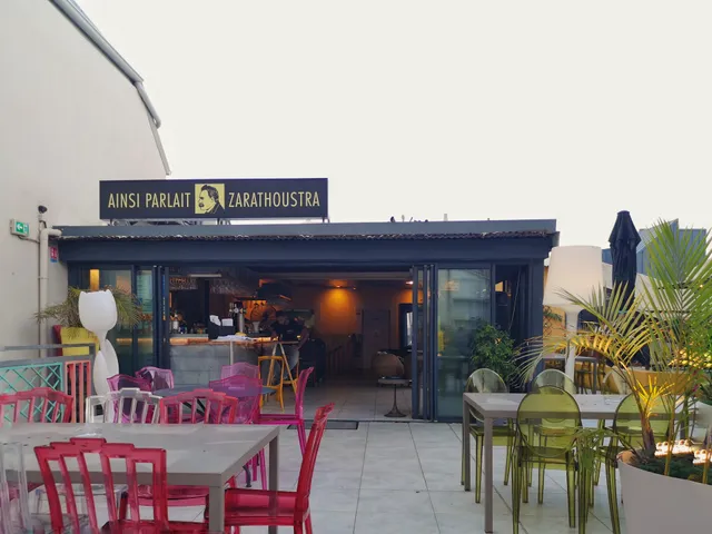 Ainsi Parlait Zarathoustra.