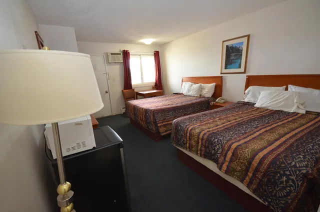 Westgate Motor Inn & Liquor