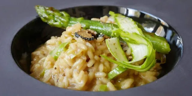 Les Saintes Chéries