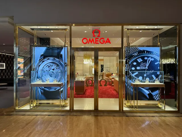 OMEGA Boutique - Plaza Frontenac