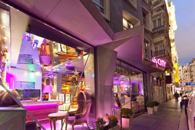 Tulip City Taksim Hotel