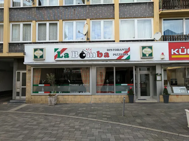 Pizzeria La Bomba