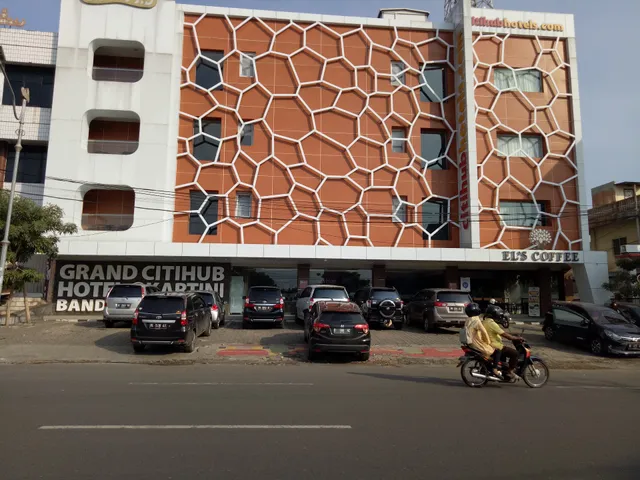 Grand Citihub Hotel @Kartini