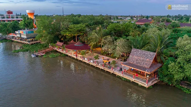 โรงแรมบ้านนายถึกและร้านอาหาร