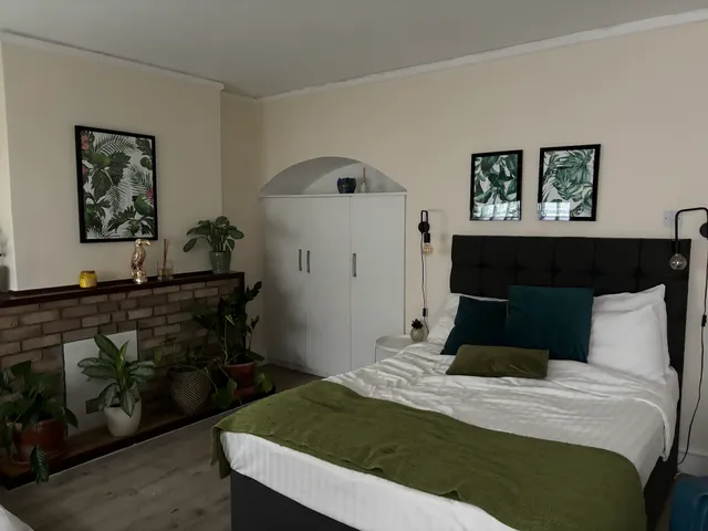 Wilson House - Swiss Cottage