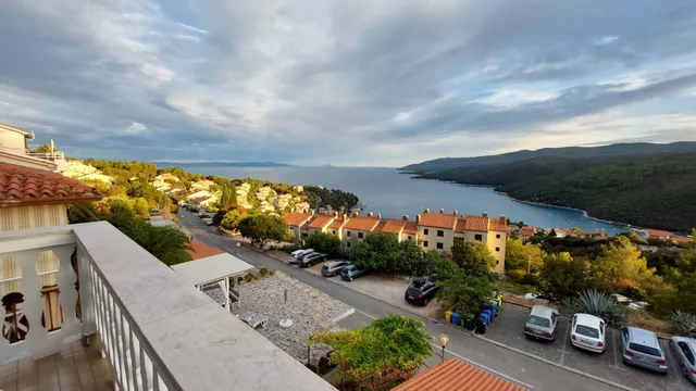 Greenhouse family apartments