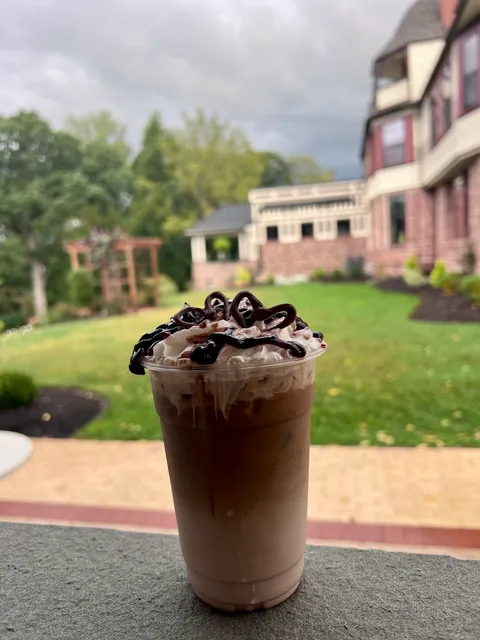 Alden Press Coffee Shop at Alden Villa