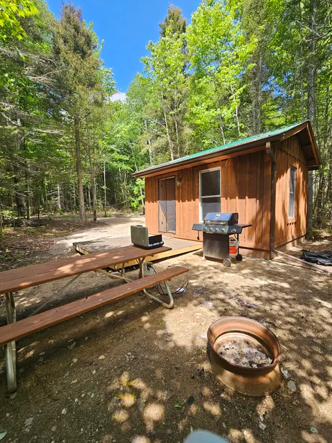 Brennan's Hill Camping and Cabins