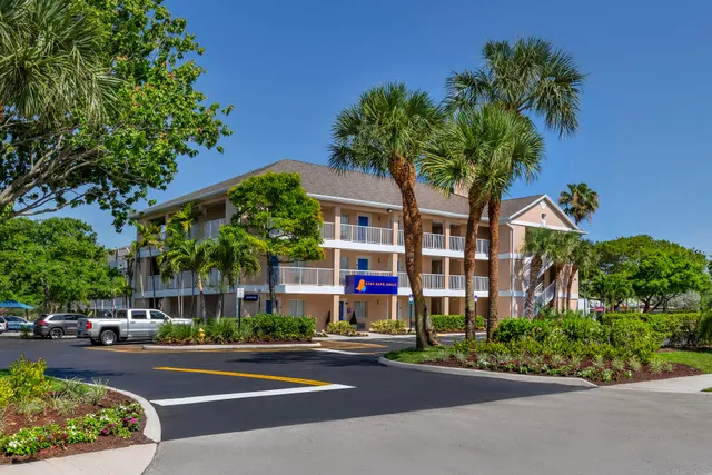 InTown Suites Extended Stay Fort Lauderdale FL