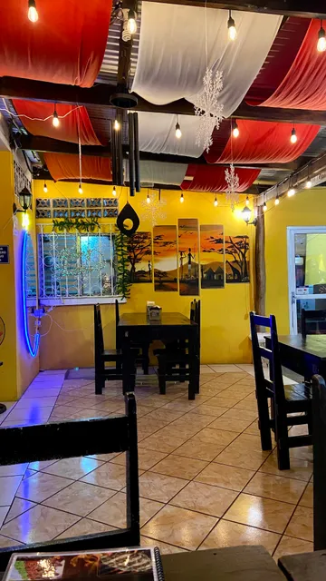 Parrillada el gordo y Tropical Bar