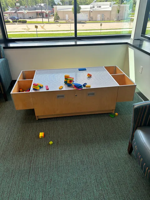 St. Louis County Library- Eureka Hills Branch