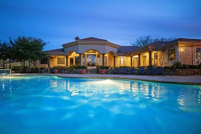 The Vineyards Apartments