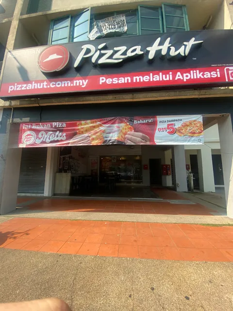 Pizza Hut