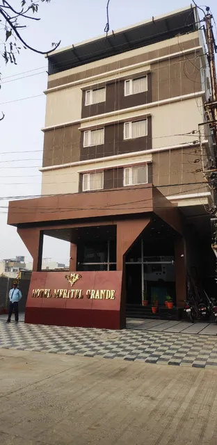 Hotel Meritel Grande, Indore
