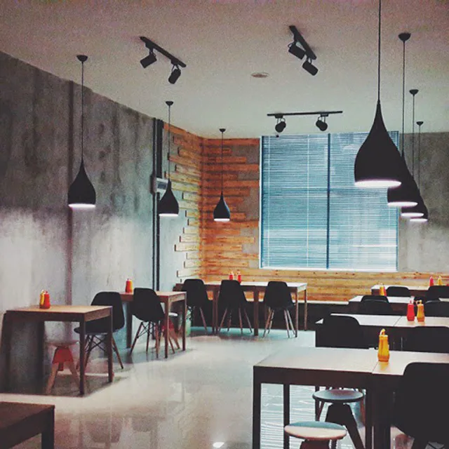 Panties Pizza - Grand Batam Mall