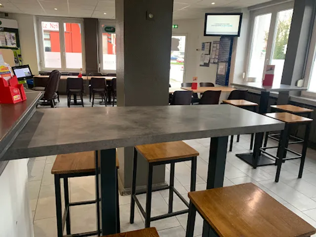 Café Bar PMU FDJ Le PARADIS