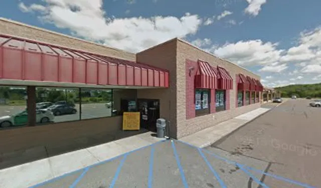 40 Country Club Shopping Center