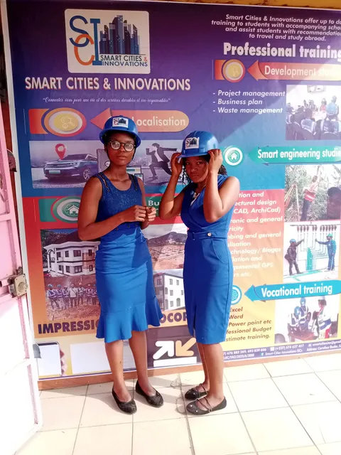 3 Courefour Lampadaire Simbock