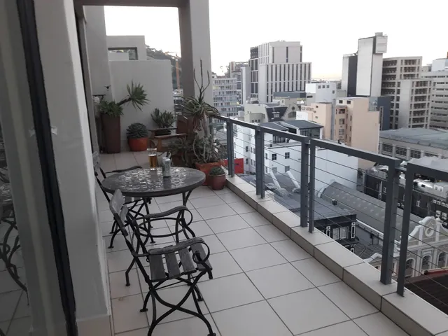 Long Street - Stay here