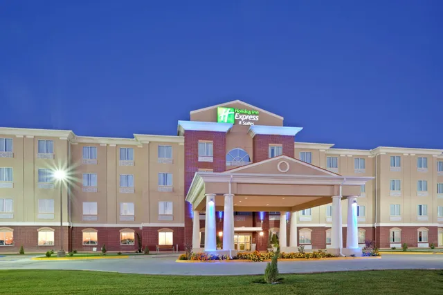 Holiday Inn Express & Suites Dumas by IHG