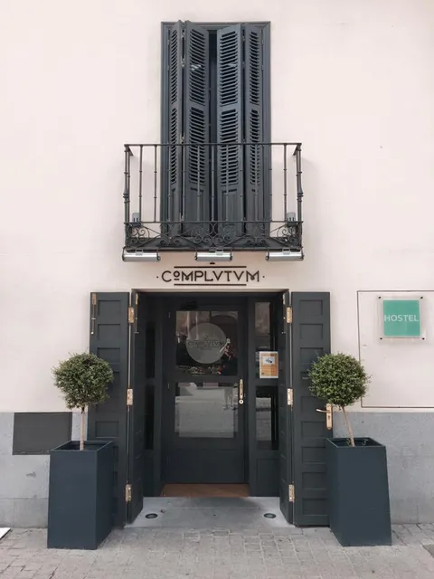 Hostel Complvtvm