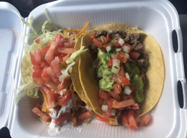 Los Carnales (29th St)