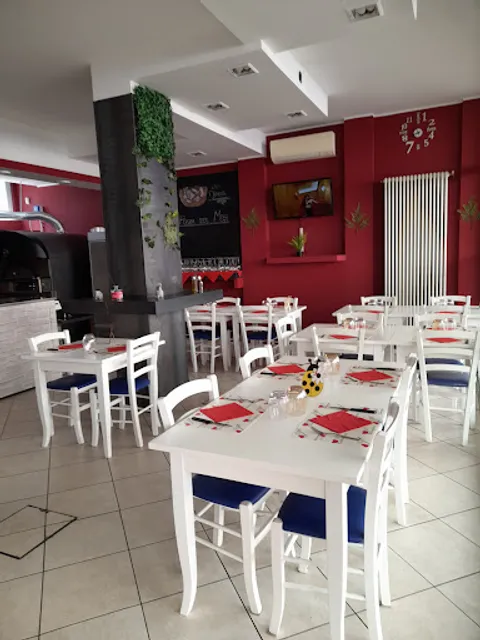 Pizzeria acqua &sale