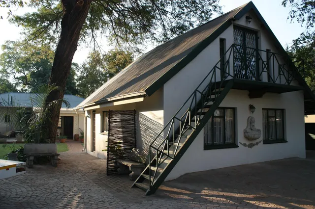 Big Tree Guesthouse Brits